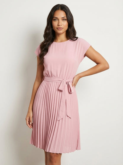 Robe midi plissée femme – Ceinturée et élégante