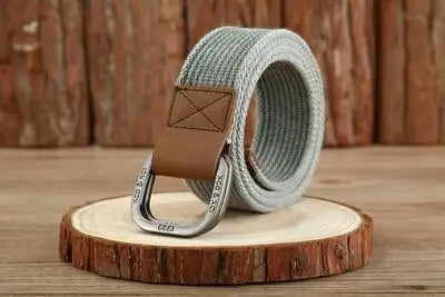 Ceinture en toile design pour homme : accessoire de jeans décontracté et élégant