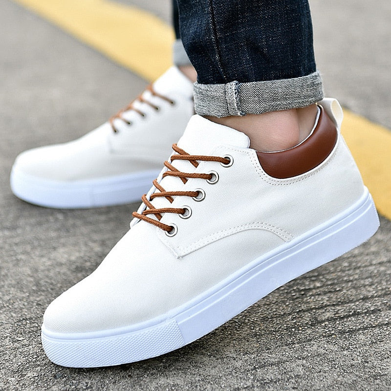 Homme Baskets cool avec semelles blanches