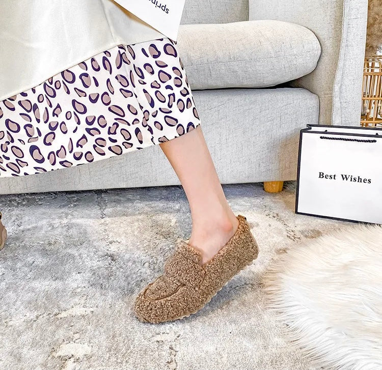 Chaussures d’Hiver Douillettes pour Femmes – Doublure Polaire Confort Slip-On