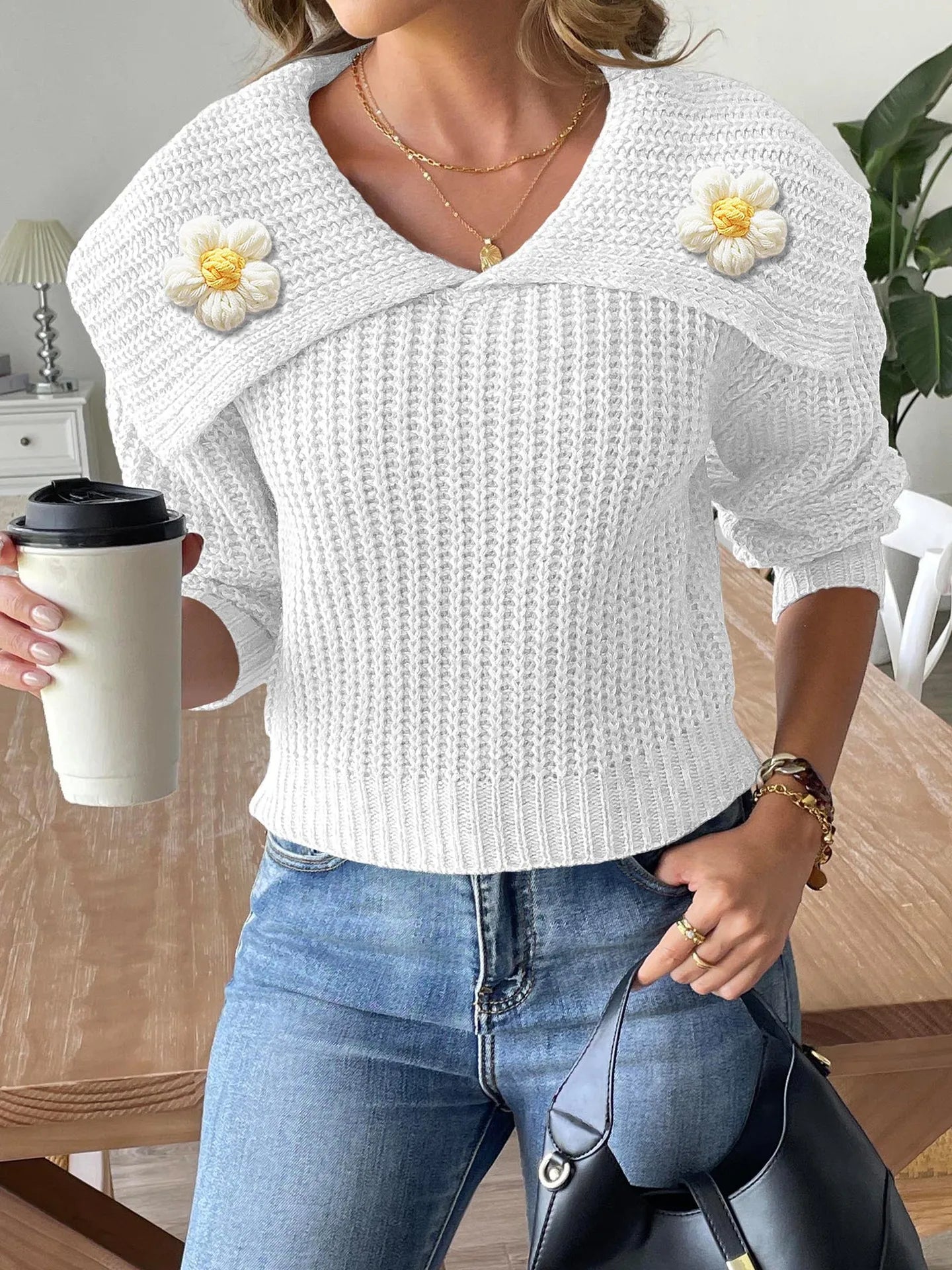 Pull élégant pour femme avec col marguerite – Maille ajustée et confortable