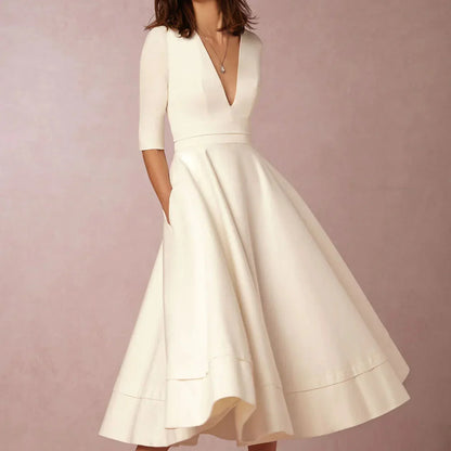 Robe Vintage Femme Ligne A Années 60 à Jupe Évasée – Élégante et Féminine