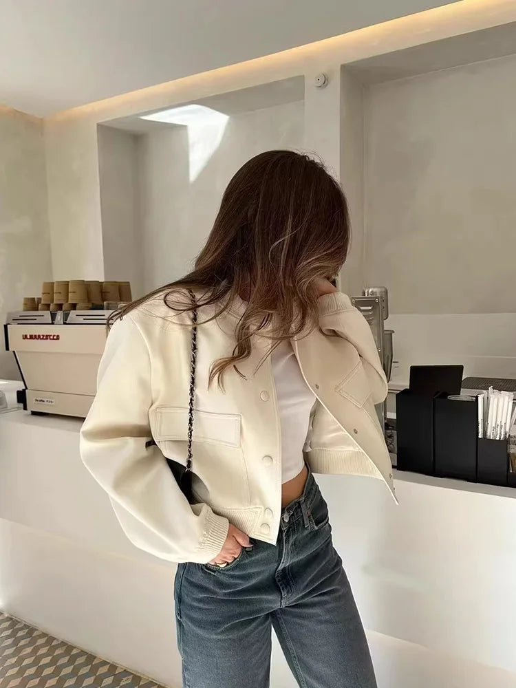 Veste Courte Hivernale Décontractée pour Femme avec Fermeture à Boutons