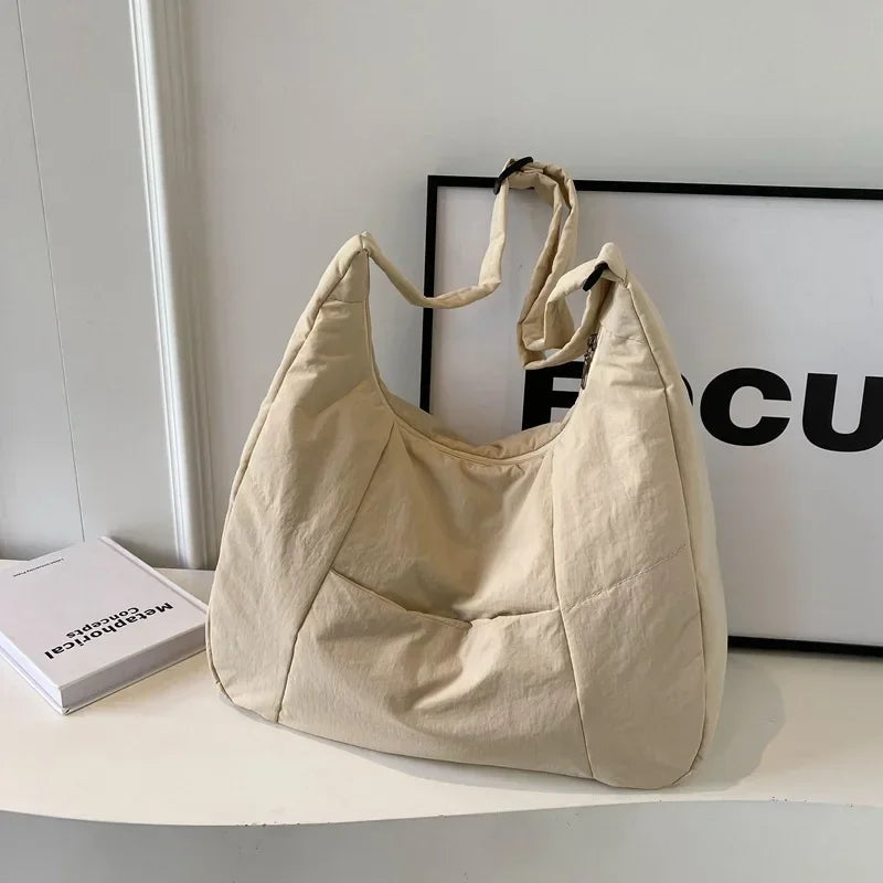 Sac Cabas Léger et Élégant pour Femme – Grand Sac à Bandoulière Spacieux