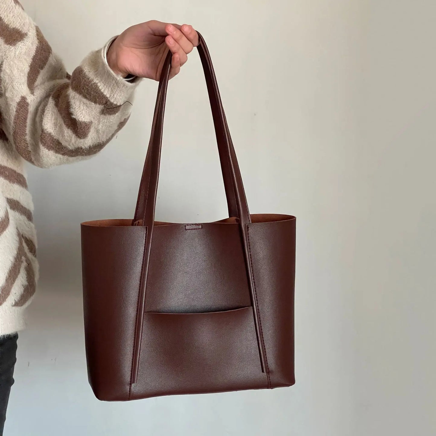 Sac Cabas en Cuir Durable et Spacieux pour Femme – Sac Épaule Chic