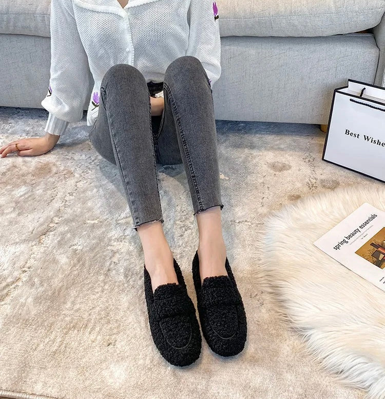 Chaussures d’Hiver Douillettes pour Femmes – Doublure Polaire Confort Slip-On