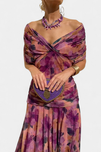 Long V-neck floral dress for women – An elegant and flowing outfit