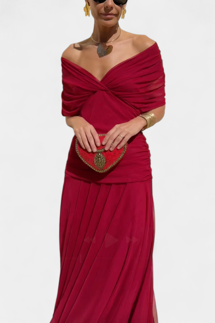 Long V-neck floral dress for women – An elegant and flowing outfit