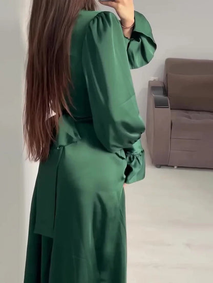 Robe de Soirée Élégante en Satin pour Femme – Maxi Robe Swing avec Manches Bouffantes Longues