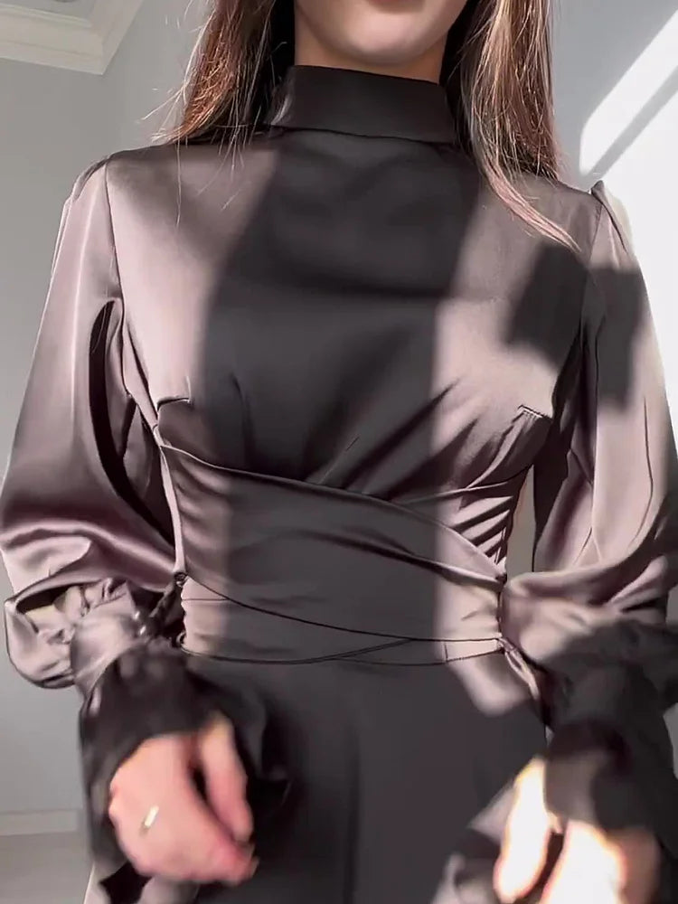 Robe de Soirée Élégante en Satin pour Femme – Maxi Robe Swing avec Manches Bouffantes Longues