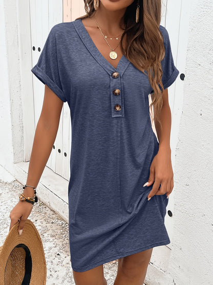 Robe d'été légère et fluide pour femmes avec boutons et longueur midi