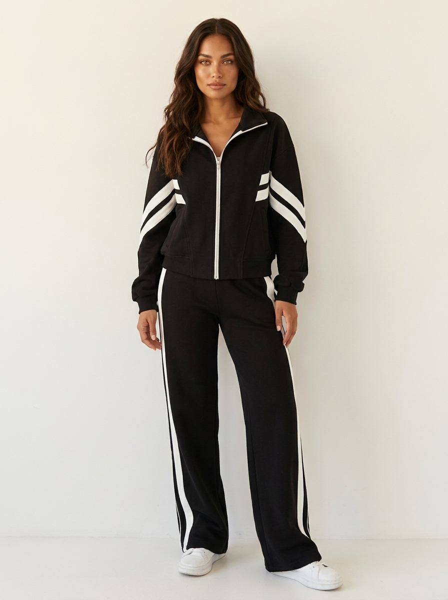 2-Piece Workout Set for Women – Modern, Sporty Activewear for Fitness and Everyday Wear