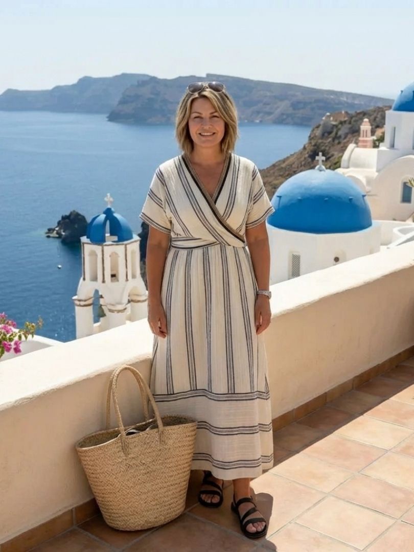 Robe midi femme à col V et taille portefeuille – Manches courtes rayées