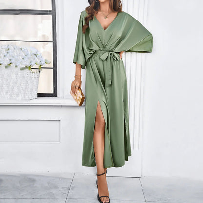 Robe Midi Élégante Femme Col V – Design Fendu avec Manches Chauve-Souris 3/4