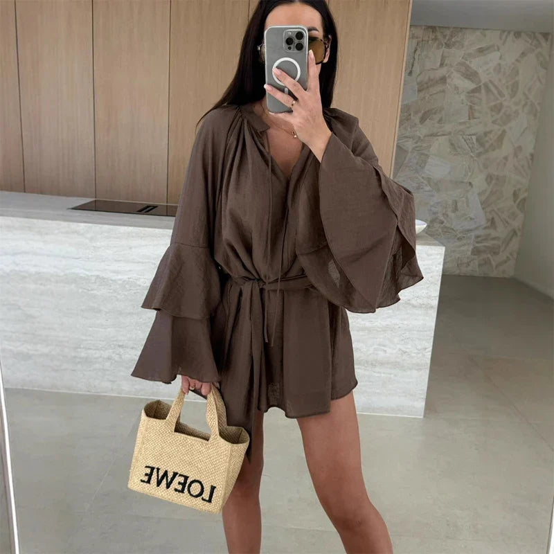 Robe Mini Élegante Femme Col V – Manches Évasées à Volants avec Taille Ajustable