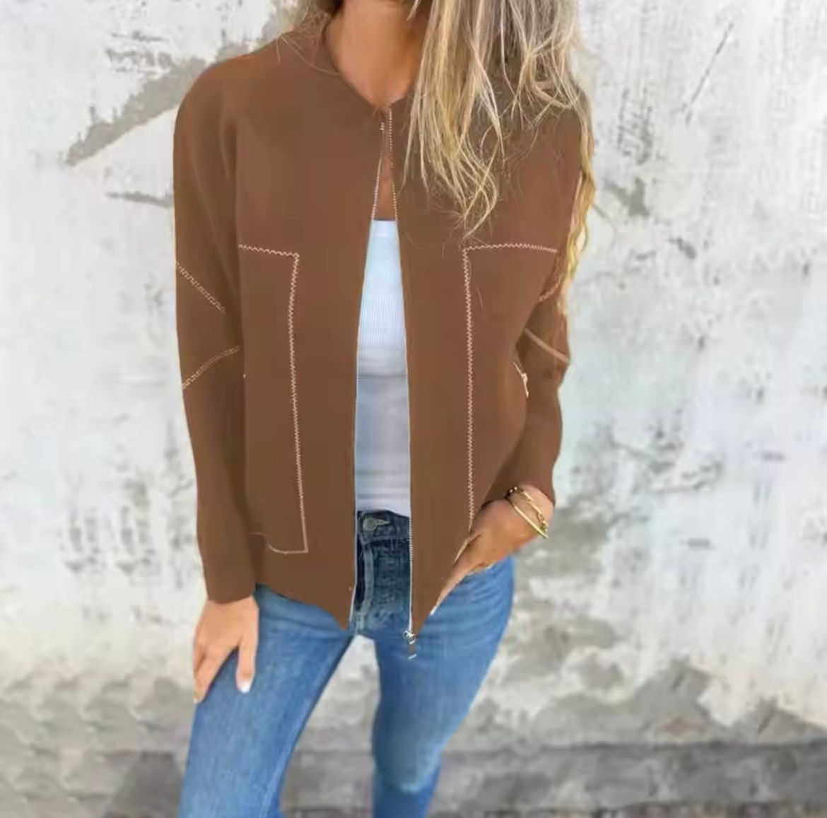 Veste Zippée Premium pour Femme – Vêtement d’Extérieur Léger et Confortable
