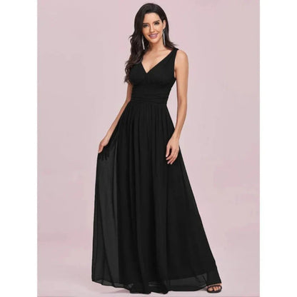 Robe Maxi Élégante à Col V – Style Féminin Intemporel