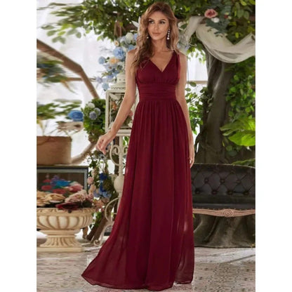 Robe Maxi Élégante à Col V – Style Féminin Intemporel