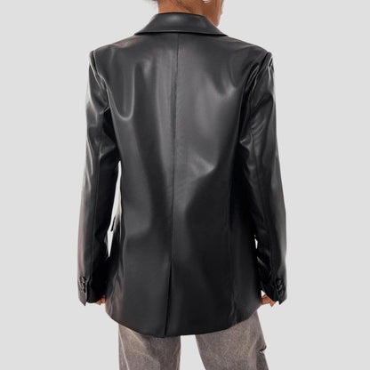 Blazer femenino negro extragrande - Corte cómodo y estilo versátil