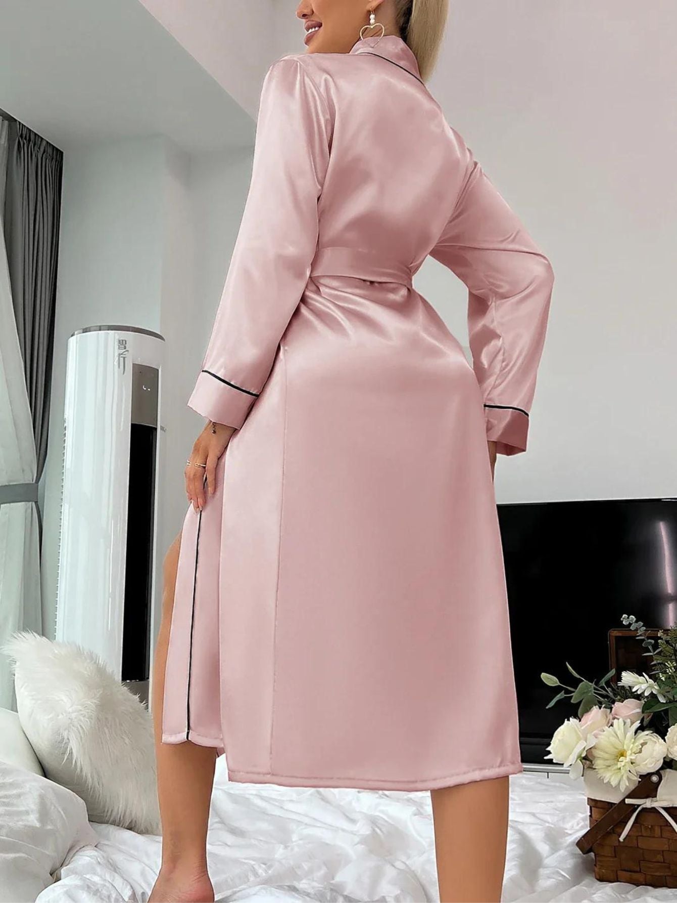 Kimono Satin Classique Luxe Femme – Peignoir Léger Confortable Doux Coupe Libre Élégante pour Détente et Sommeil