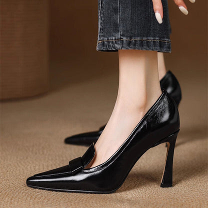 Escarpins Femme en Cuir Verni – Chaussures Élégantes à Bout Pointu