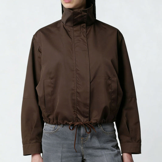 Feminine high-neck trench coat with long sleeves – Minimalist and modern