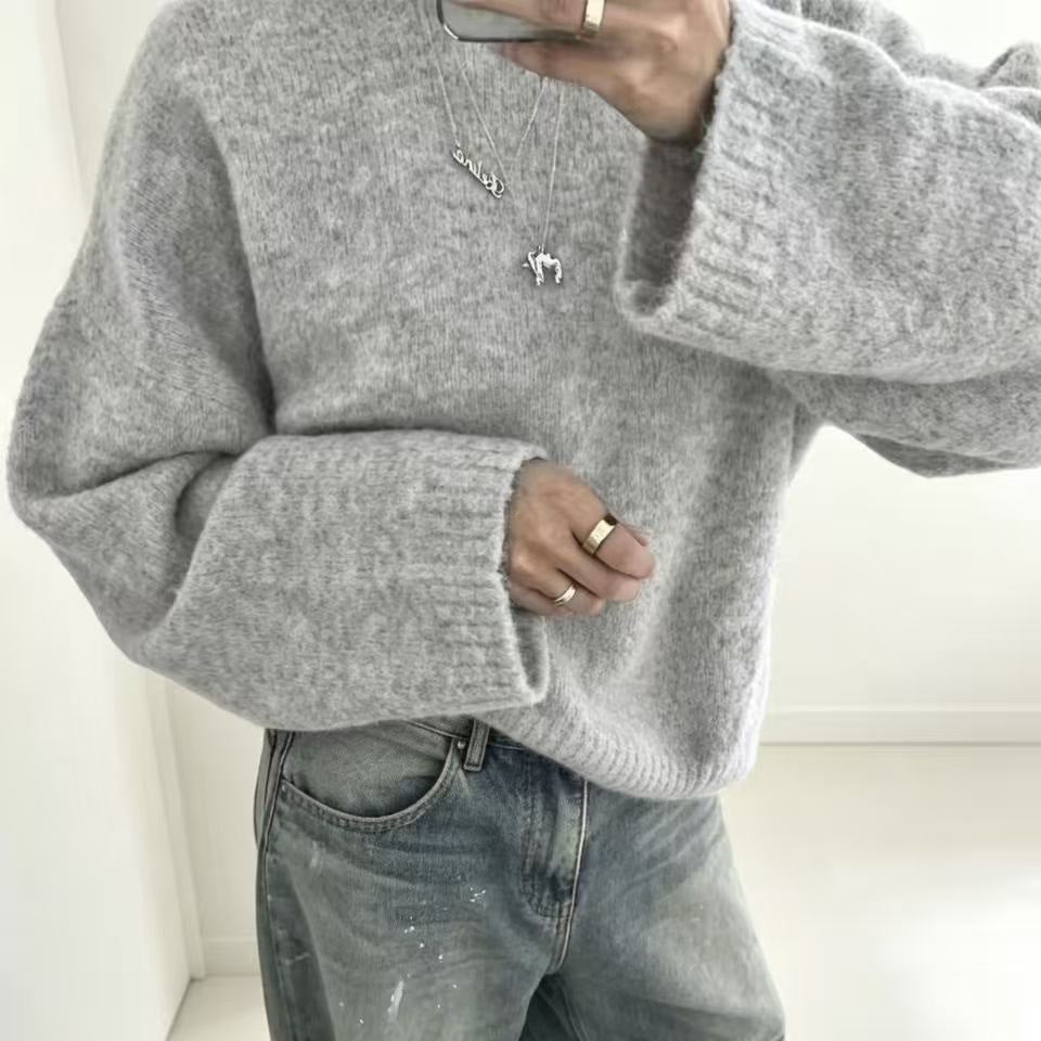Loose-fit women's solid-color knitted sweater – Soft and easy to wear