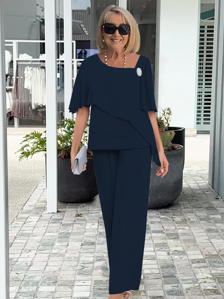 Ensemble deux pièces élégant pour femme – Style chic et sophistiqué pour les soirées au bureau