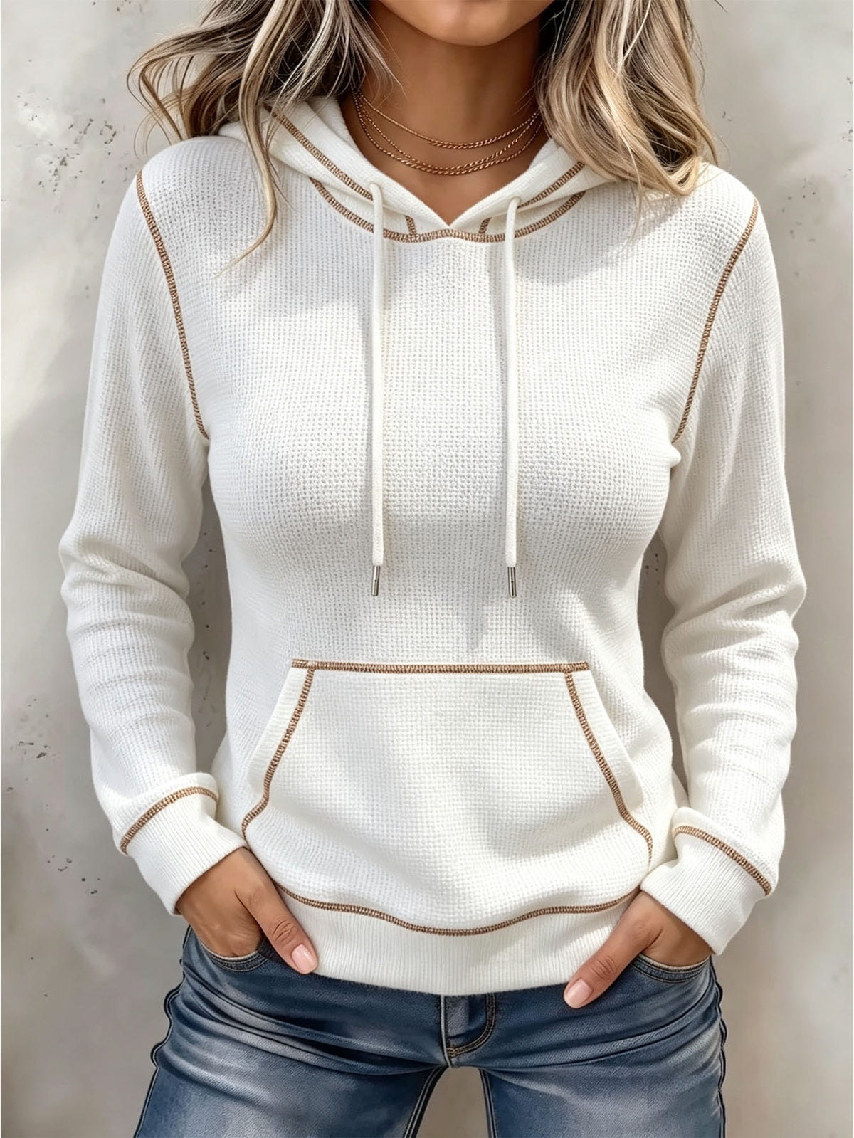 Hoodie til kvinder med snøre - Blød og afslappet
