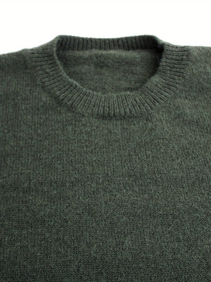 Women's ribbed sweater with striped cuffs - Modern and comfortable