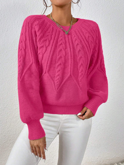 Women's crew-neck cable-knit sweater - Soft and versatile