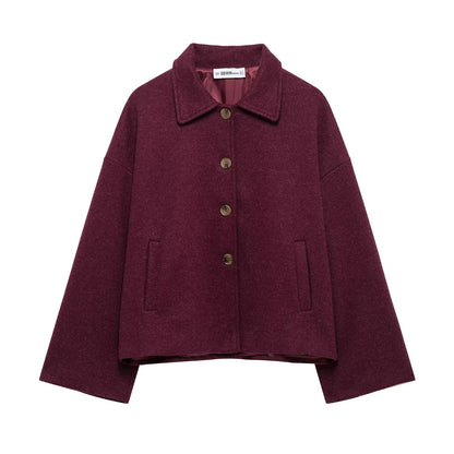 Women's short notched-collar coat - Chic and soft