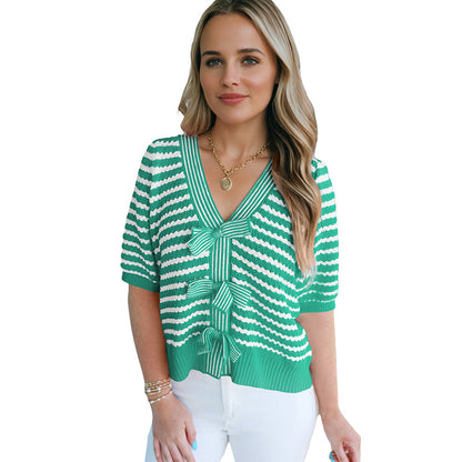 Soft and Original Short-Sleeve V-Neck Pullover with Bows