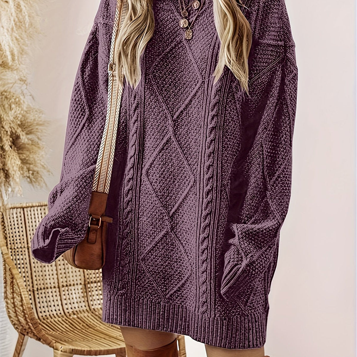 Women's textured cable-knit sweater dress - Warm and elegant