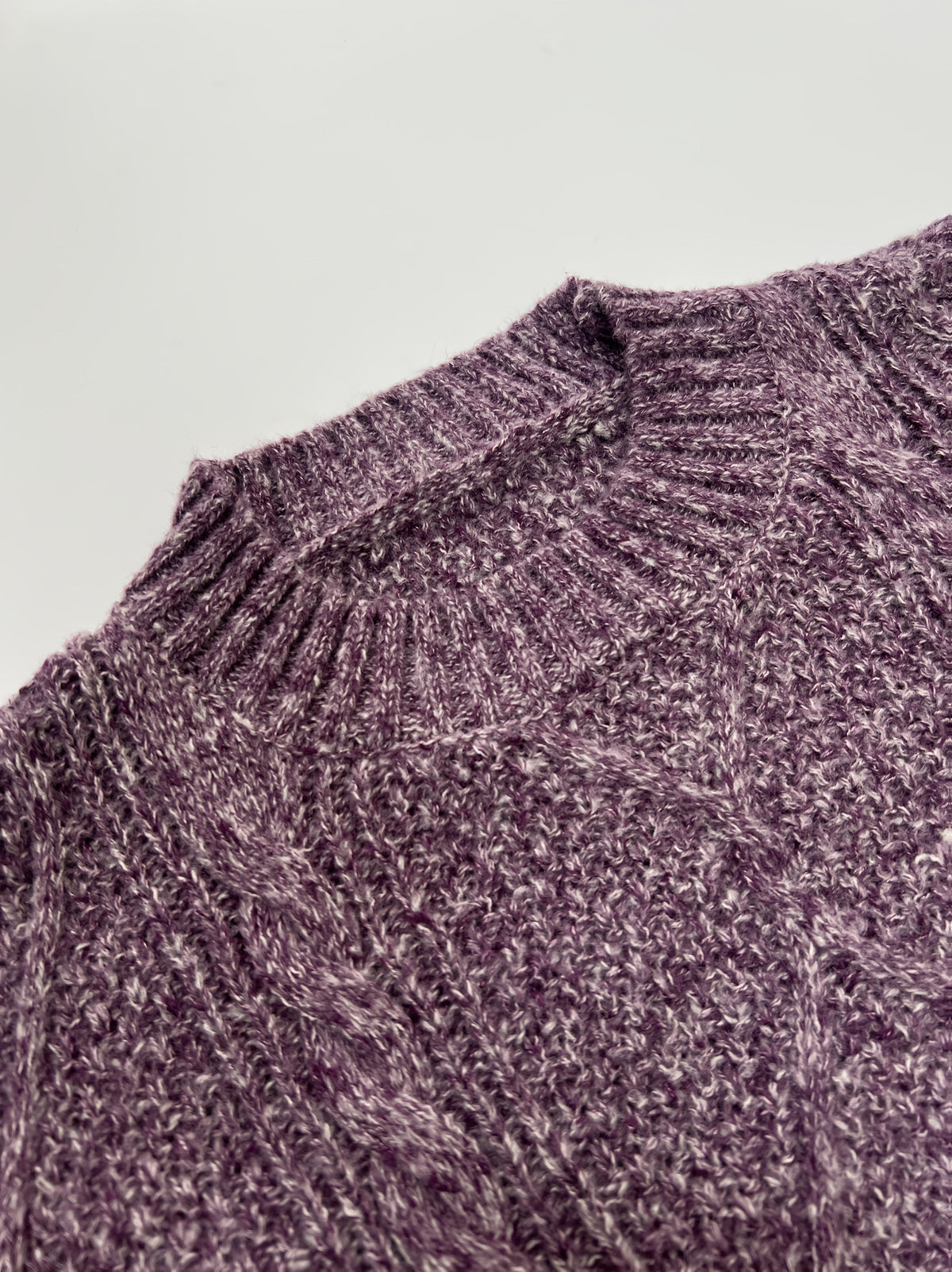 Women's textured cable-knit sweater dress - Warm and elegant