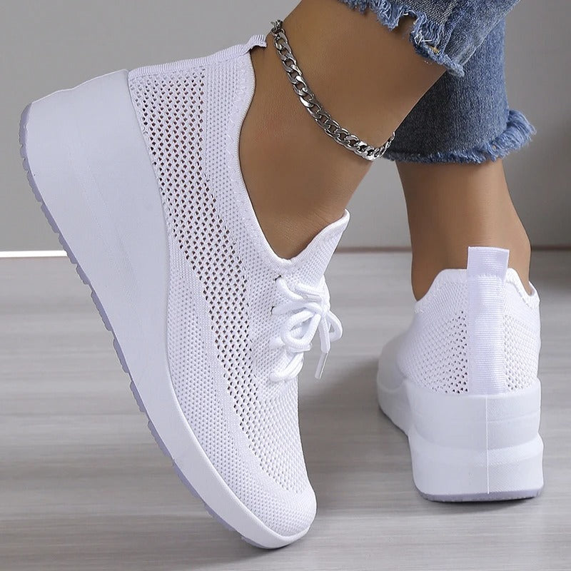 Baskets Légères Respirantes à Lacets Femme – Chaussures Confortables et Stylées