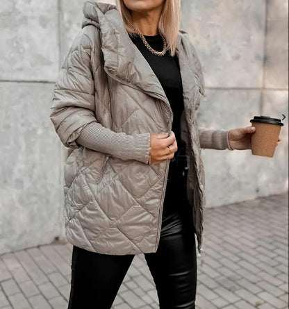 Women’s Hooded Puffer Jacket with Zip Closure – Chic and Warm Patchwork Style for Winter