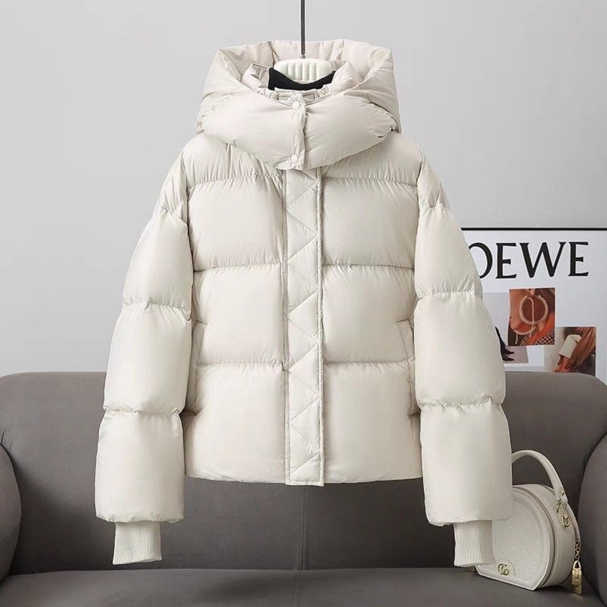 Women's quilted puffer jacket - Warm and elegant