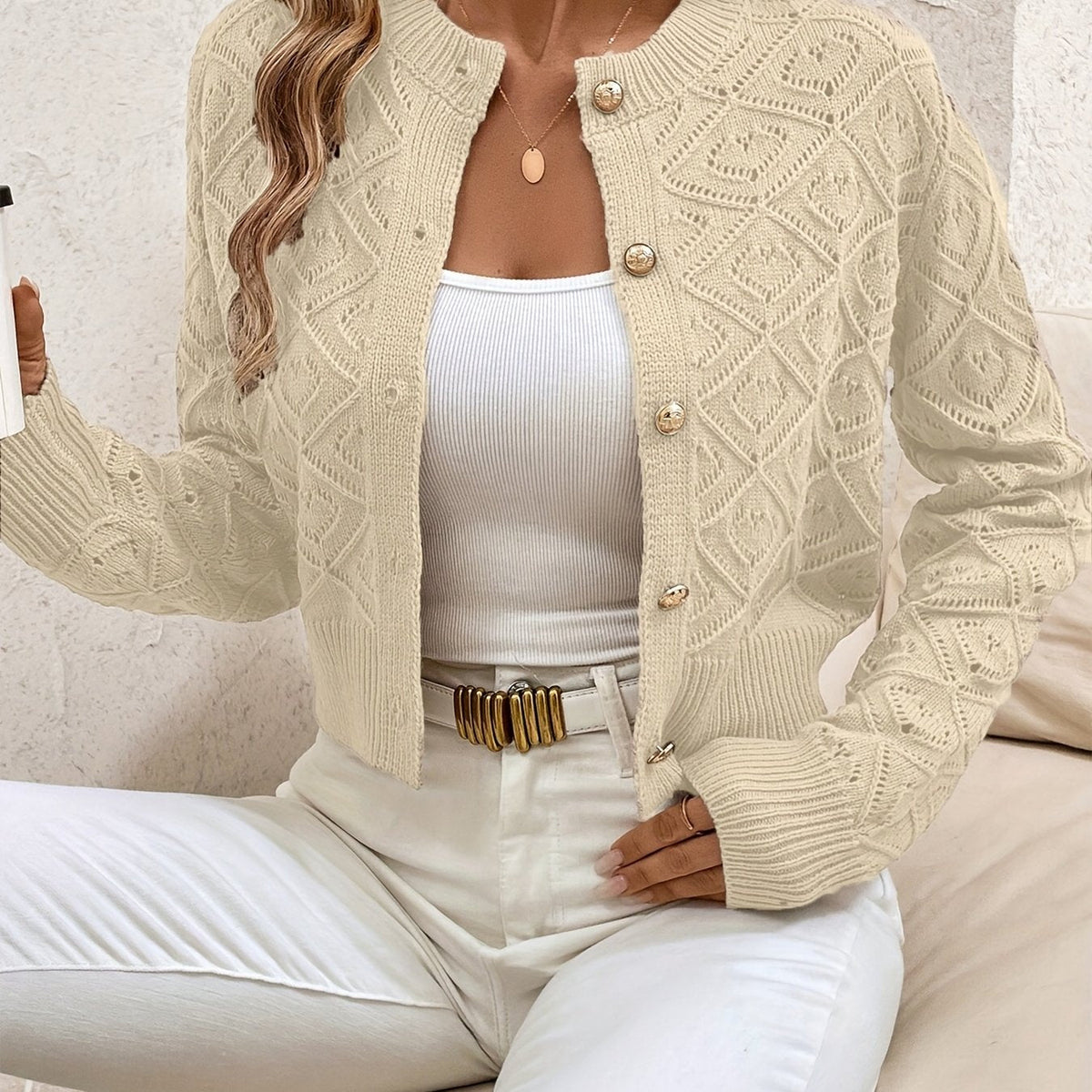 Cardigan femme boutonne ajoure - Elegant et leger