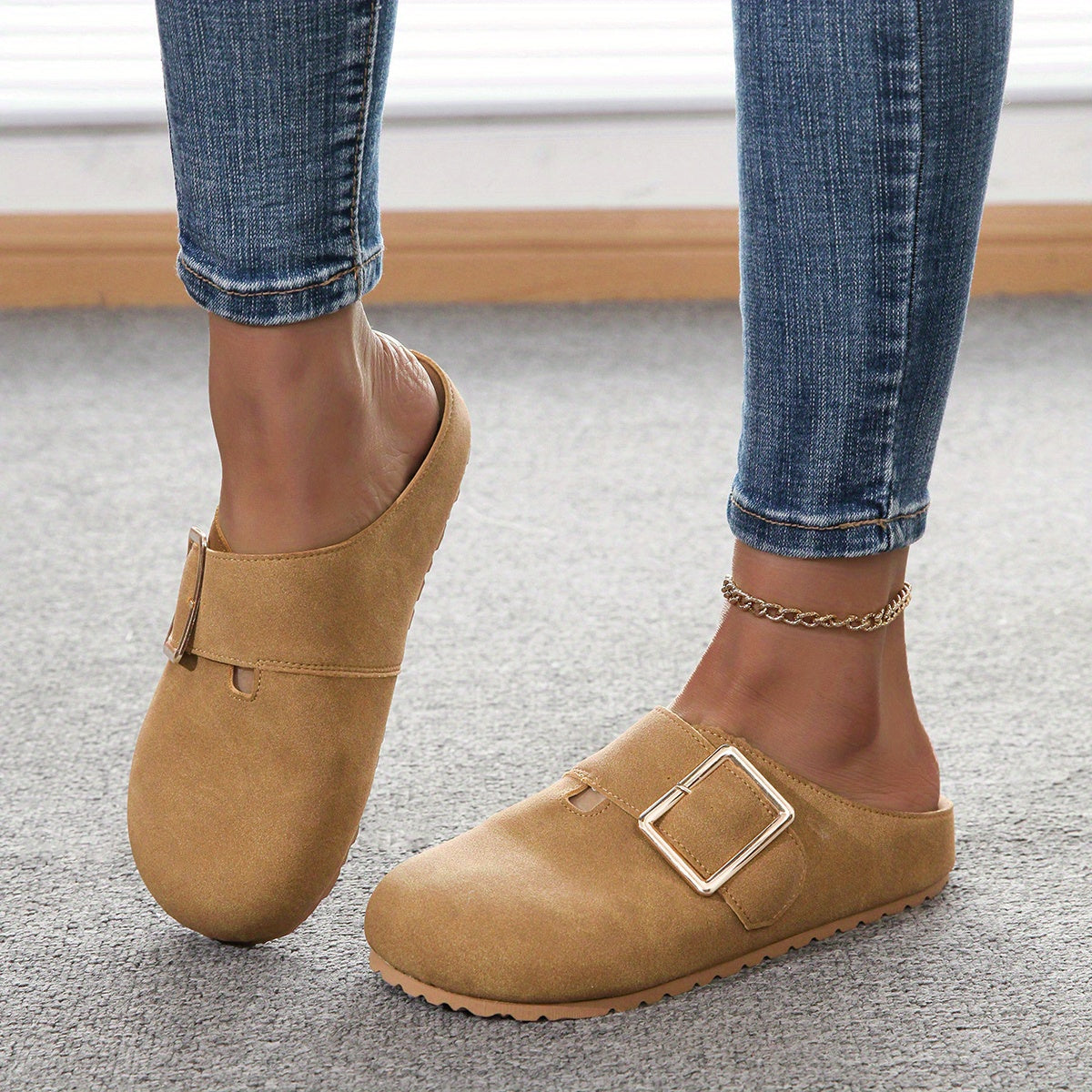 Mules à enfiler pour femmes - Tige en tissu confortable avec sangle à boucle métallique, semelle intérieure en PU doux et semelle en PVC durable - Chaussures décontractées toutes saisons, faciles à nettoyer, chaussure élégante | Confort garanti