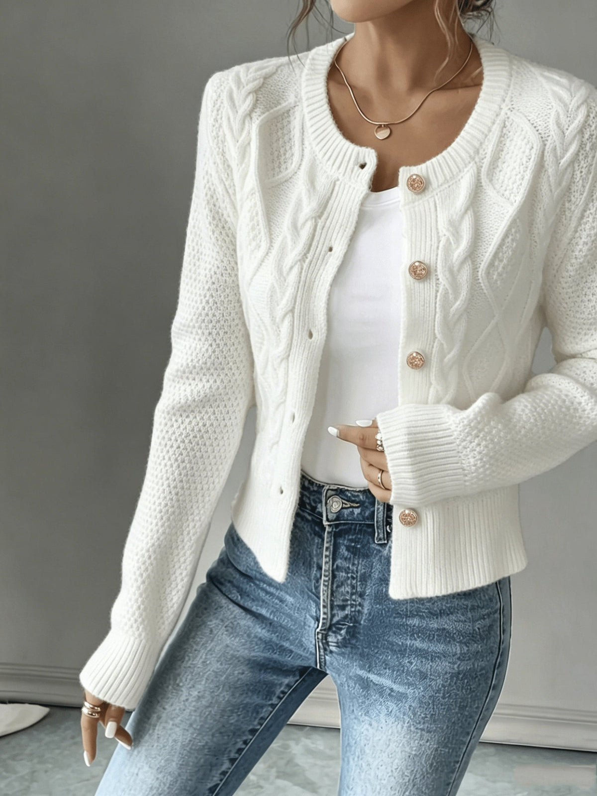 Cárdigan de punto trenzado para mujer con botones - Elegante y suave