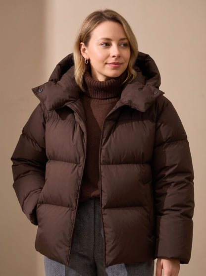 Women's oversized hooded puffer jacket - Warm and modern