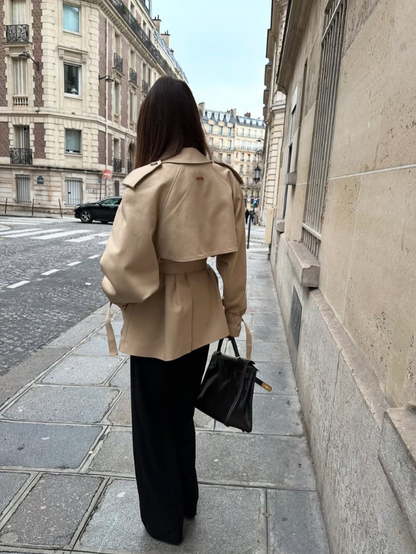 Giacca corta donna con cintura e doppio petto - Chic e strutturata