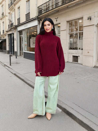Women's knitted turtleneck top - Trendy and warm