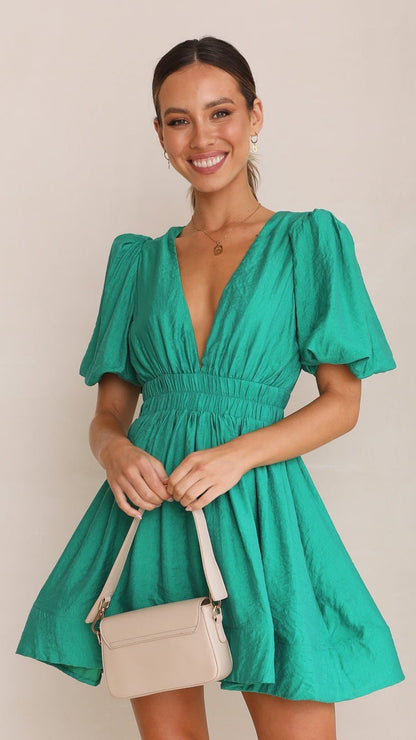 Robe Mini Élégante Femme – Coupe Chic et Féminine