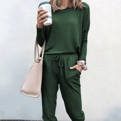 Casual Two-Piece Set for Women with Long Sleeves – Sweater Top and Drawstring Pants