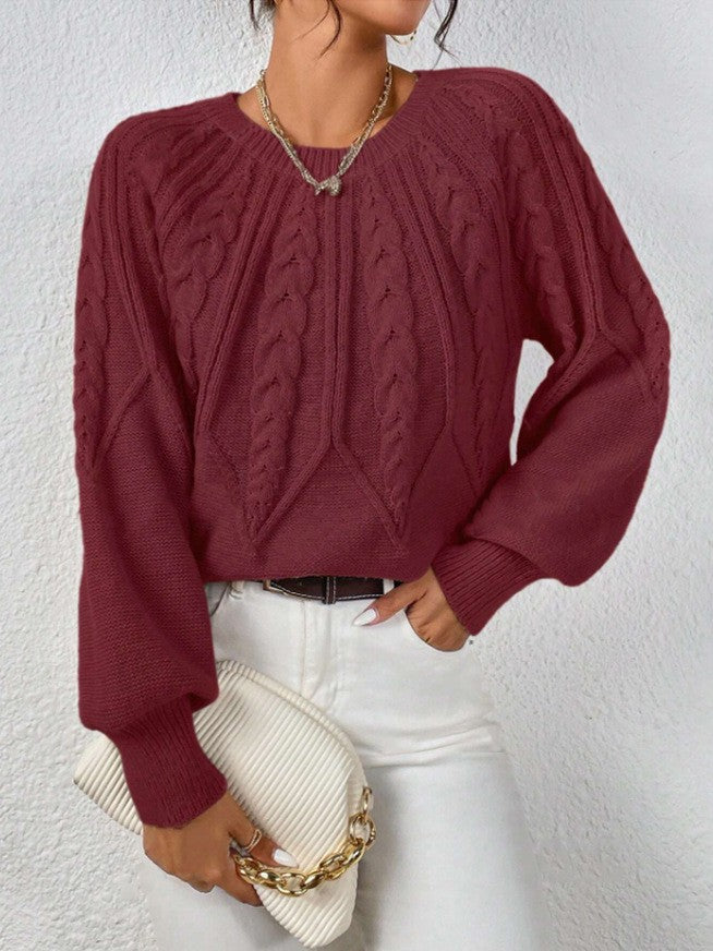Women's crew-neck cable-knit sweater - Soft and versatile