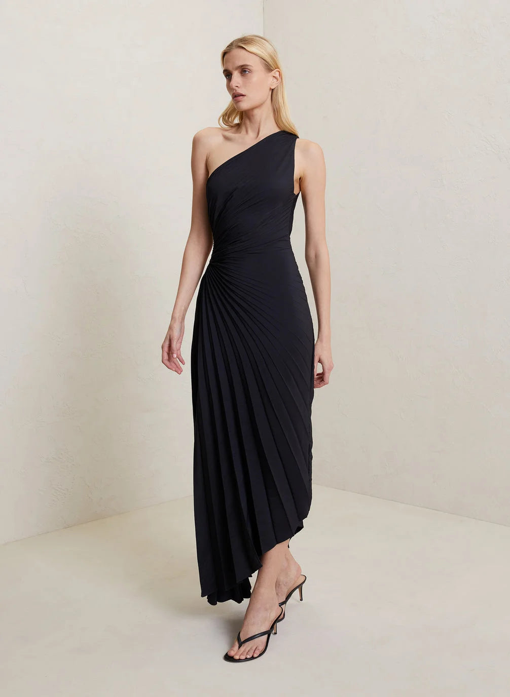 Asymmetric pleated maxi dress for women - Elegant and flowing