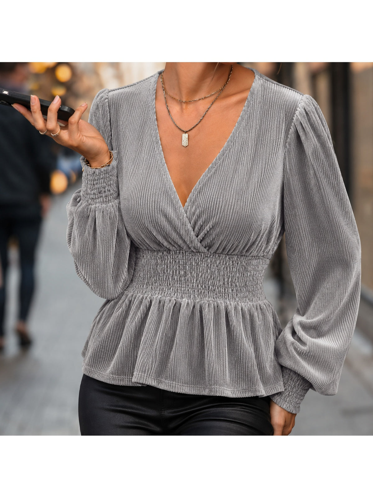 Flowy Long-Sleeve Blouse for Women – Chic and Lightweight