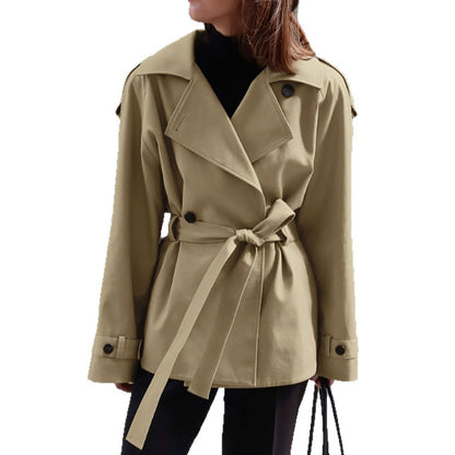 Loose-fitting women's trench coat with belt - Elegant and timeless